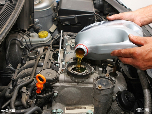 买涡轮增压还是机械增压,买涡轮还是自吸发动机