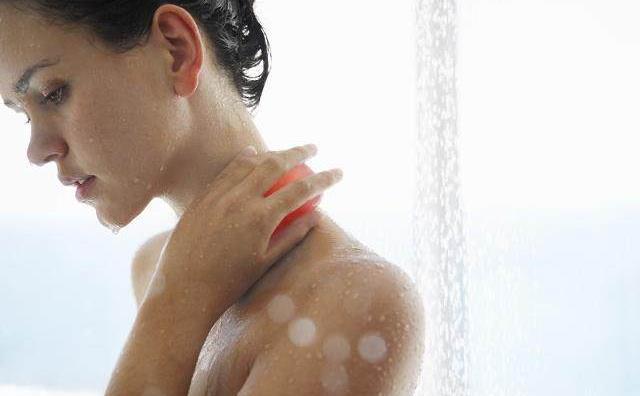 请问剖腹产后产妇几天能洗澡,剖腹产产妇多久可以洗澡