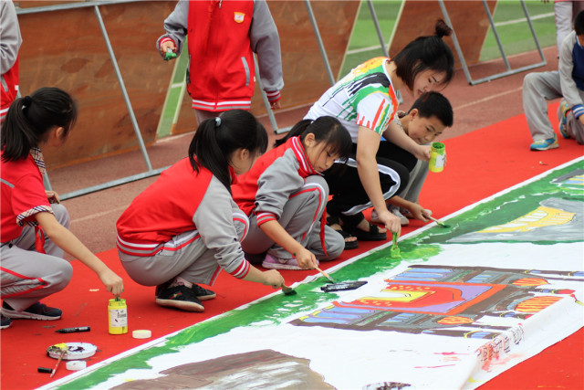 足球文化小孩,厦门市人民小学足球节