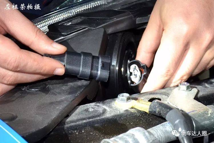 自己更换led车灯有什么危害,五年老师傅选择led汽车大灯