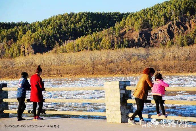 漠河北极村开江,去漠河看极光去甘孜看贡嘎雪山