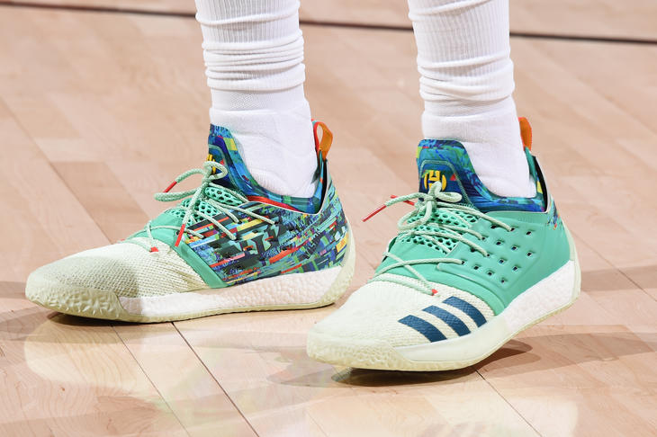 没想到我也有穿上鞋王同款的这一天！这可能是鞋王穿过最平民的鞋