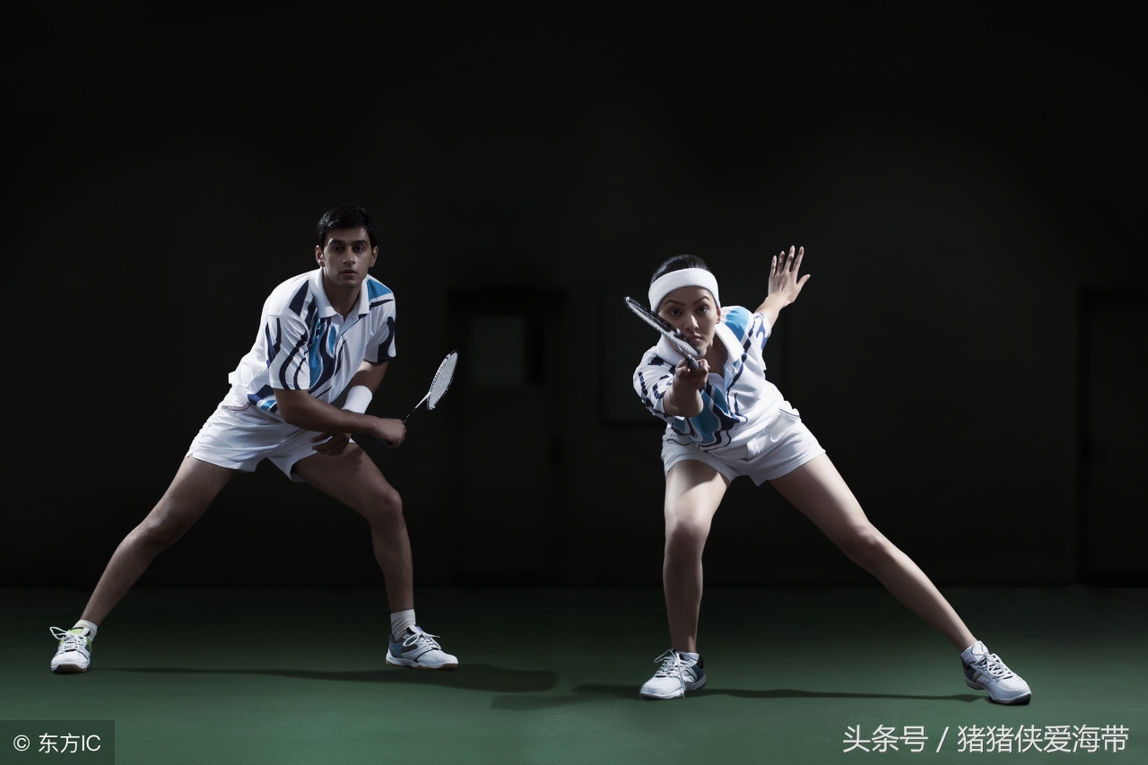 怎样选择一种羽毛球球拍最终指南,新手选乒乓球拍直拍好还是横拍好