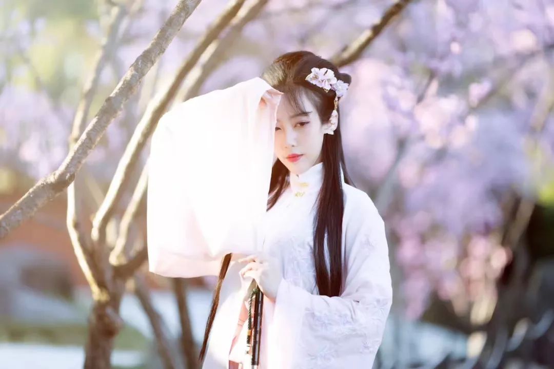 95后中国姑娘在澳洲,中国姑娘在澳洲街头