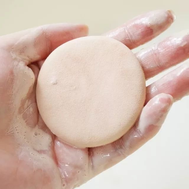 每天挤脸上的螨虫好吗,粉扑会滋生细菌吗