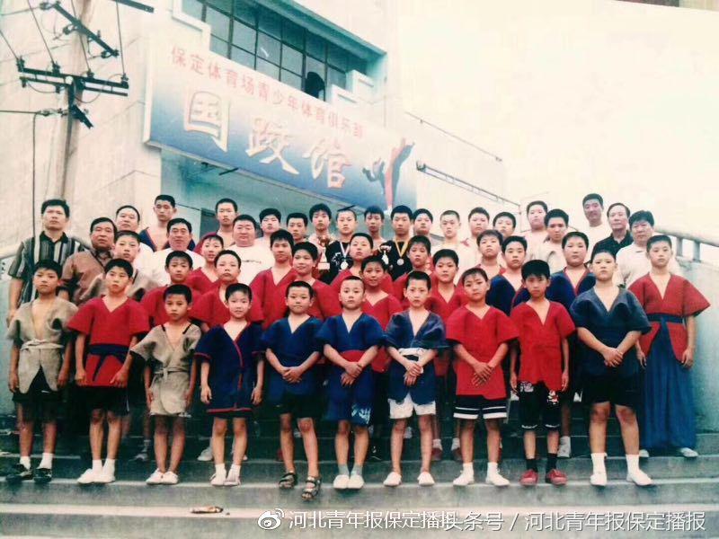 保定三个年轻小伙子,全国摔跤第一人