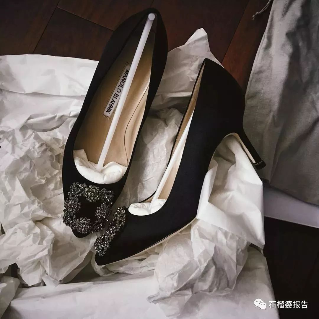 读者来稿儿童版,60来岁妈妈穿什么颜色的衣服好