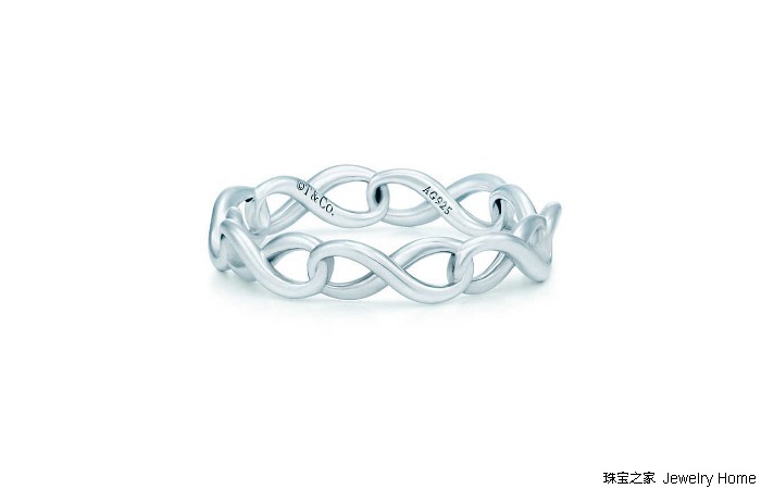 戒指哪种金属好点,戴着有分量的戒指应该选什么材质