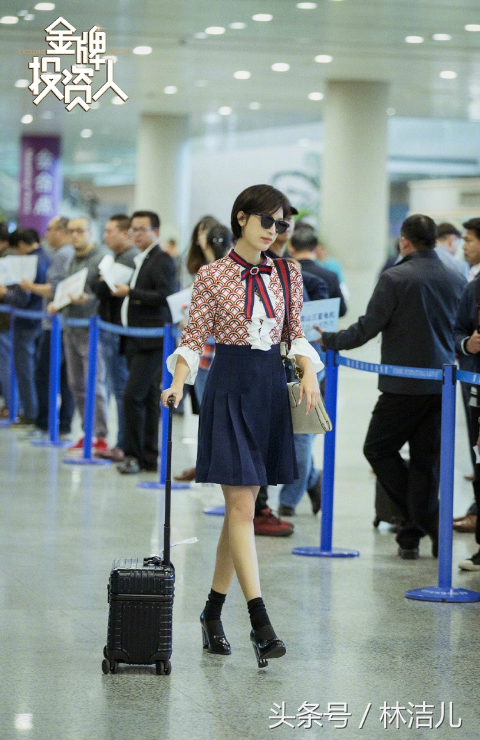 穿旗袍最风情万种,穿旗袍俏皮妩媚又复古灵动