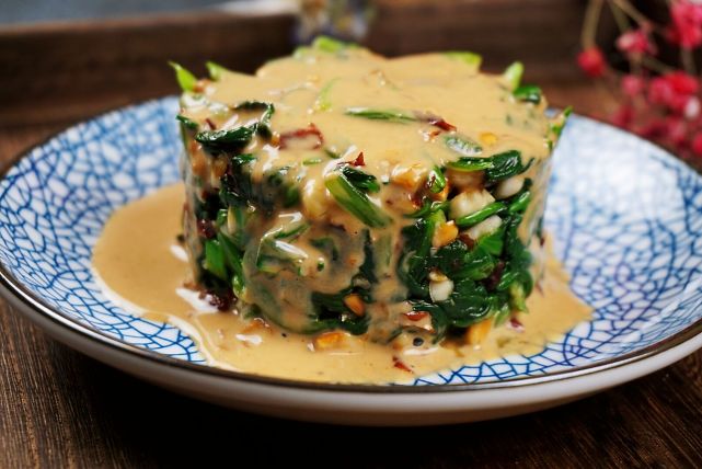 孕妇吃哪些菜补铁又补钙,什么菜是补钙的孕妇可以吃的