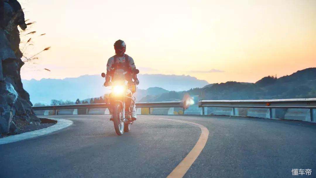 阿普利亚terra150百公里加速,阿普利亚terra150adv座高