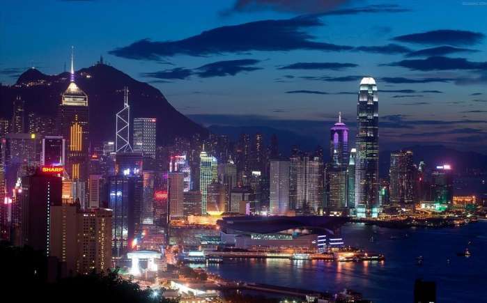 去香港玩的最新攻略,去香港玩一般都去哪里玩