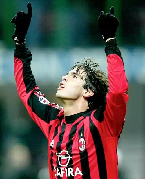 足坛十大帅哥,你一定知道的足坛15大帅哥