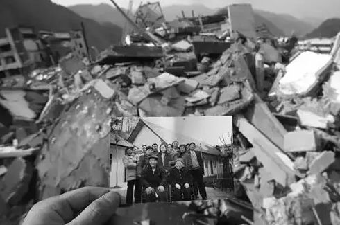 汶川感人催人泪下的事,汶川令人瞬间泪下的故事