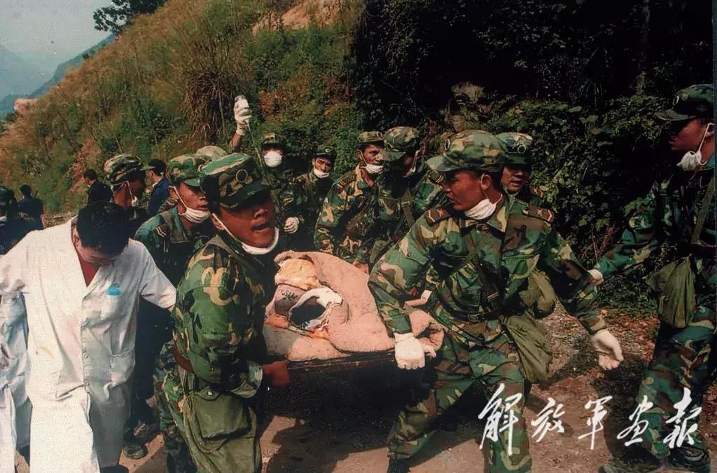 抗震救灾汶川,汶川地震十年感人视频播放