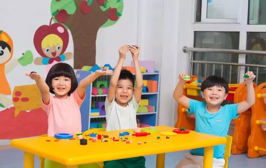 泰州公办幼儿园收哪些费用 (泰州唯斯顿幼儿园收费标准)