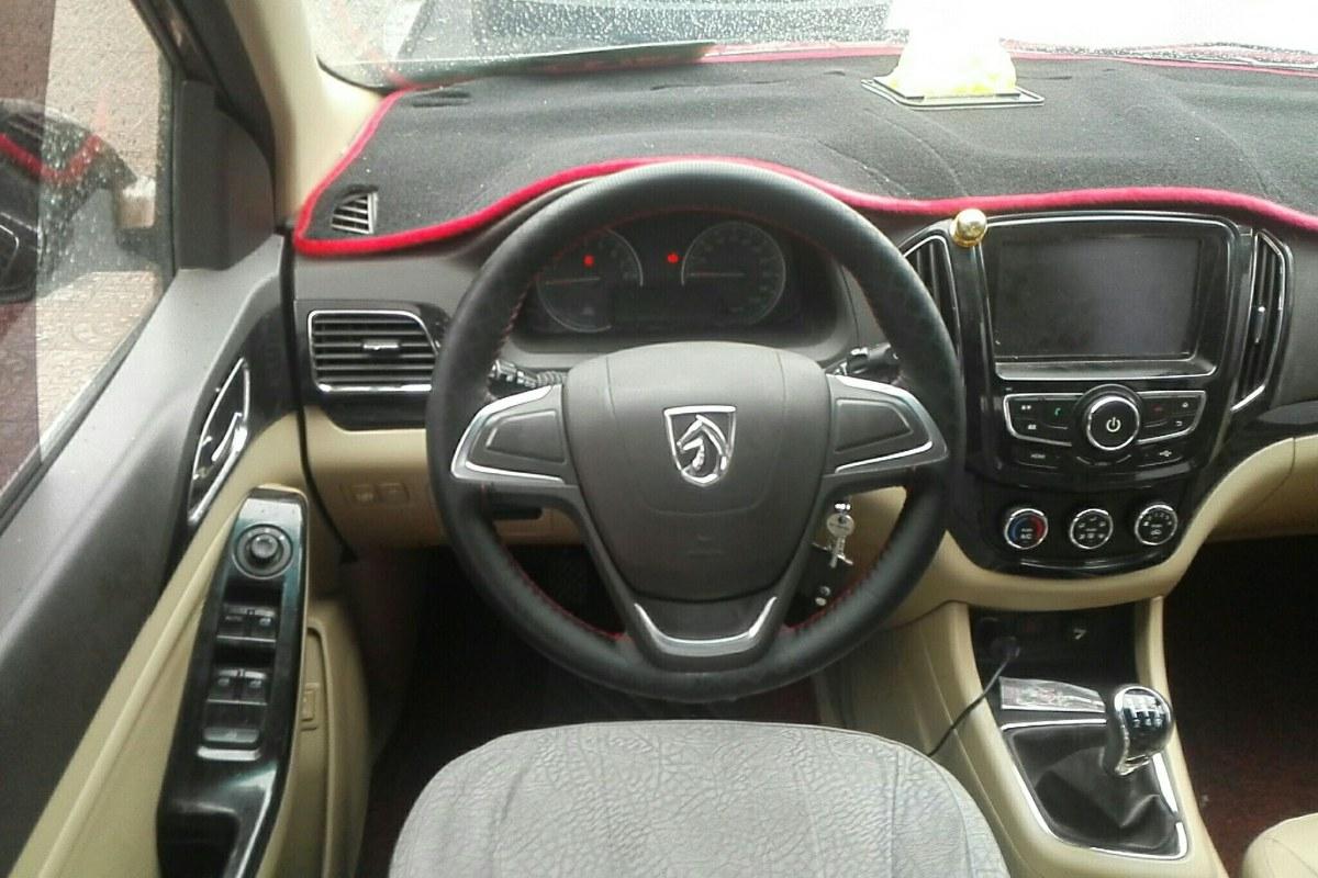 宝骏730低配1.8手动油耗,730宝骏缺点及油耗