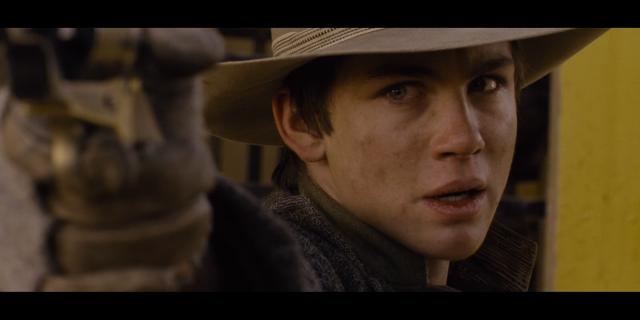 天使和恶魔之间是能够有爱的,天使和恶魔也可以有纯洁的友情