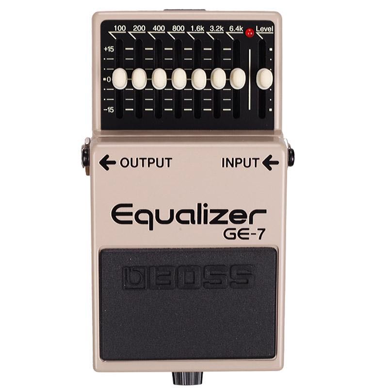 初学吉他用什么效果器最好,弹电吉他必用哪几个效果器