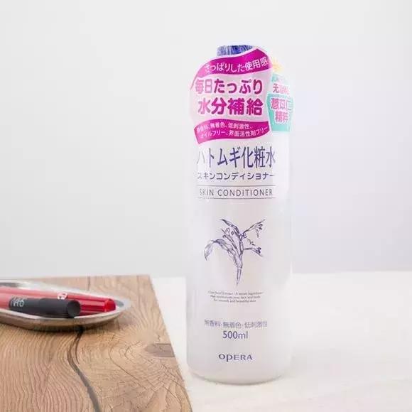 护肤推荐不踩坑,平价水乳测评提亮保湿