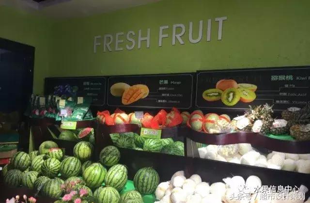 水果店水果陈列摆放销售技巧,20方长方形水果店铺陈列设计