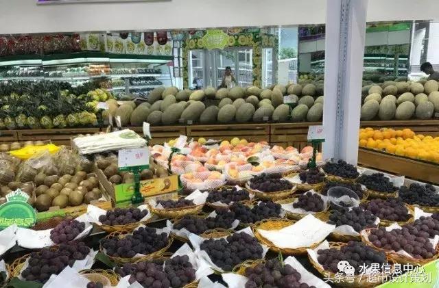 水果店水果陈列摆放销售技巧,20方长方形水果店铺陈列设计