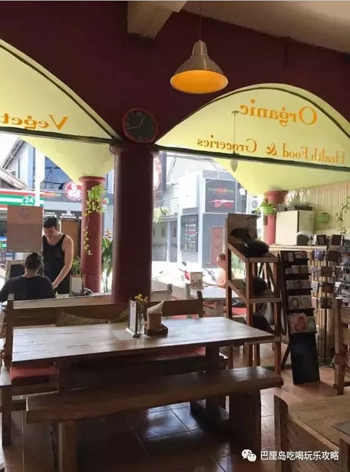 除了烤猪脏鸭餐，巴厘岛哪里还有其它美食？