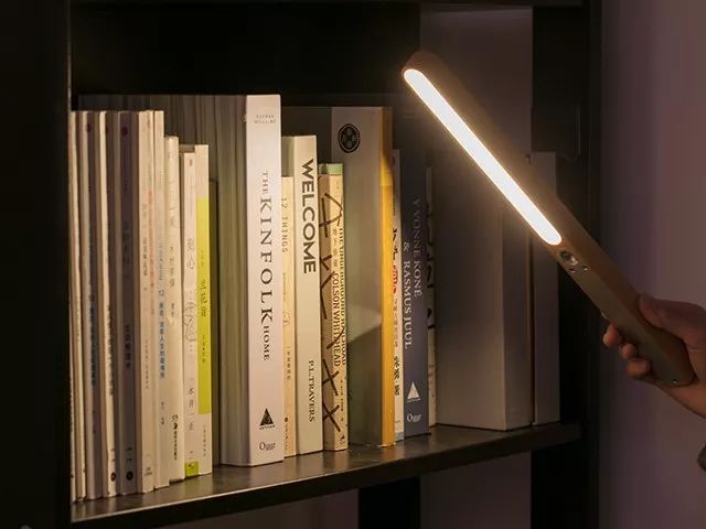 又高又大的护眼灯,好看护眼灯