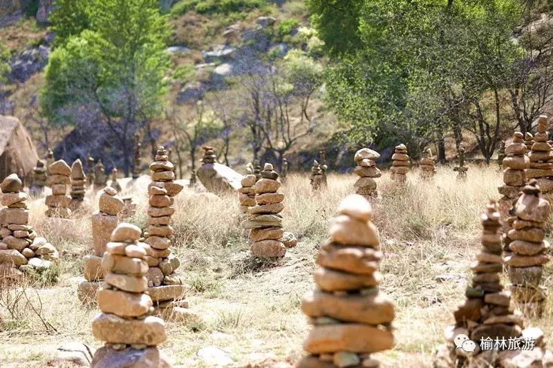 周末去哪玩？榆林周边竟藏着一处原生态秘境，人少景美还免费！