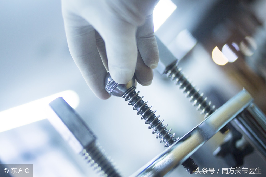 治疗股骨头骨折的特效药,股骨颈骨折股骨头坏死早期治疗