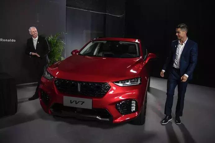 WEY联手C罗跨界合作“英雄联盟”初放光彩