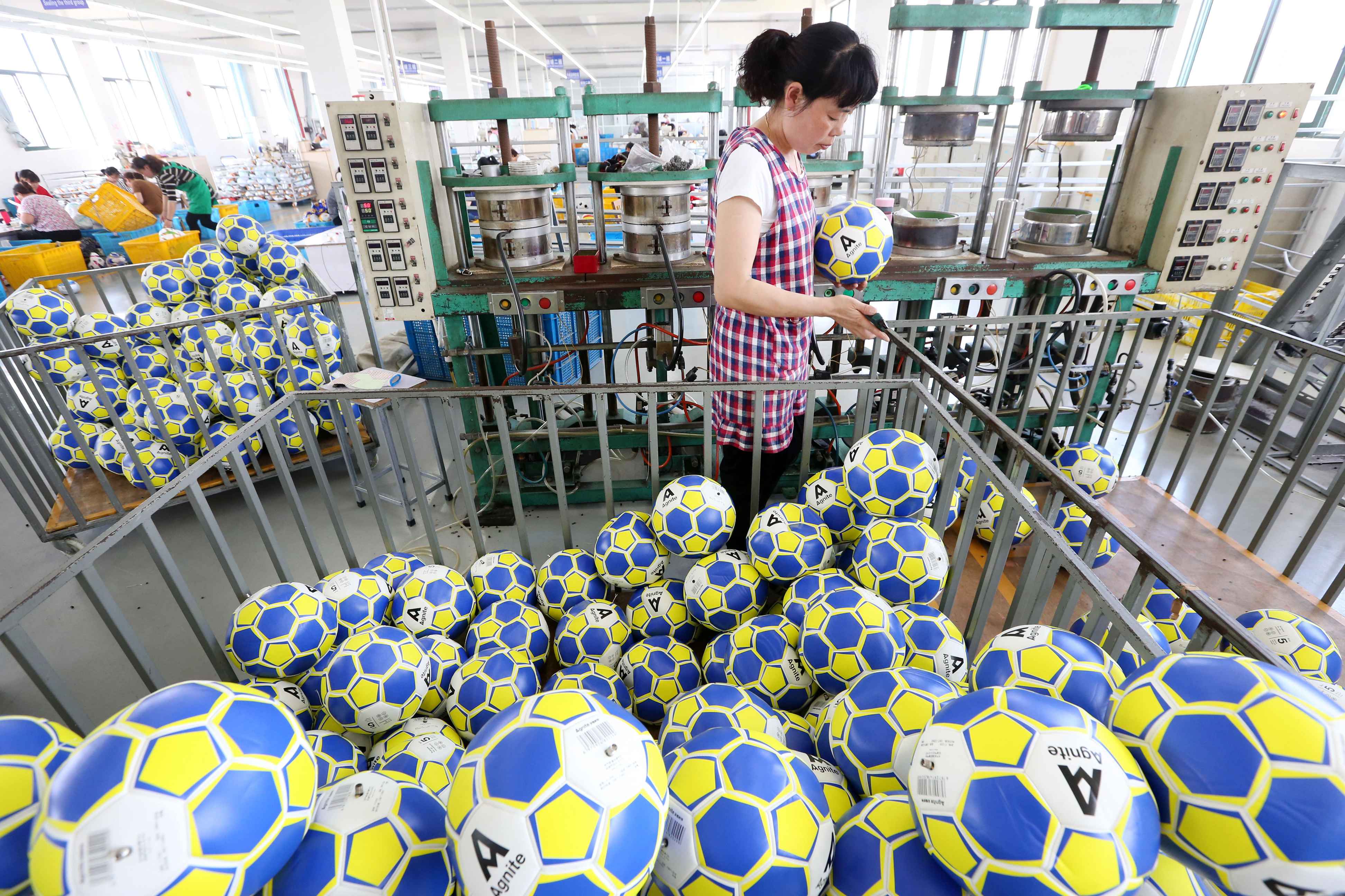 世界杯足球产销,世界杯足球源头工厂