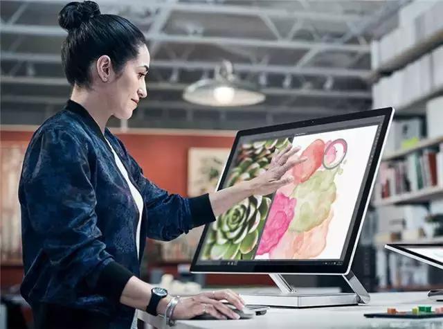 老罗自曝锤子新手机,锤子科技老罗最新视频