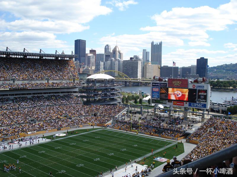 在美国橄榄球赚钱还是篮球赚钱,在橄榄球运动中能学到什么