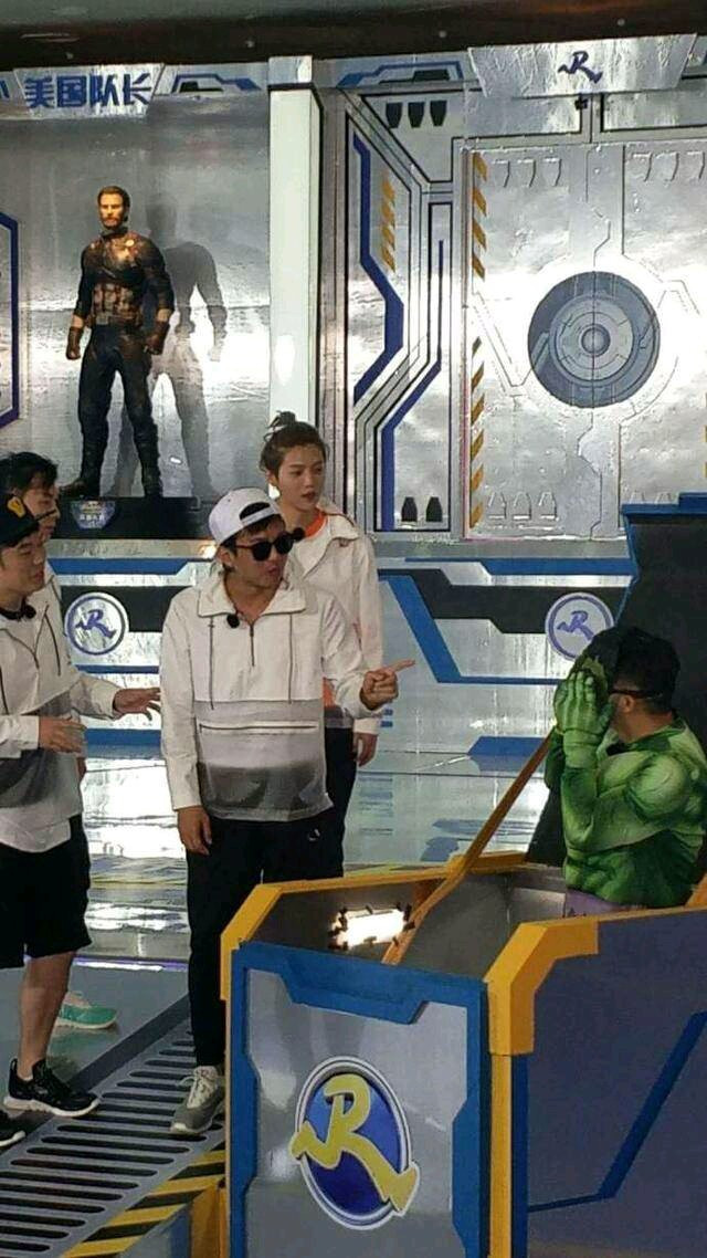 奔跑吧兄弟王祖蓝超能力成一个谜,奔跑吧兄弟王祖蓝滑进湖里