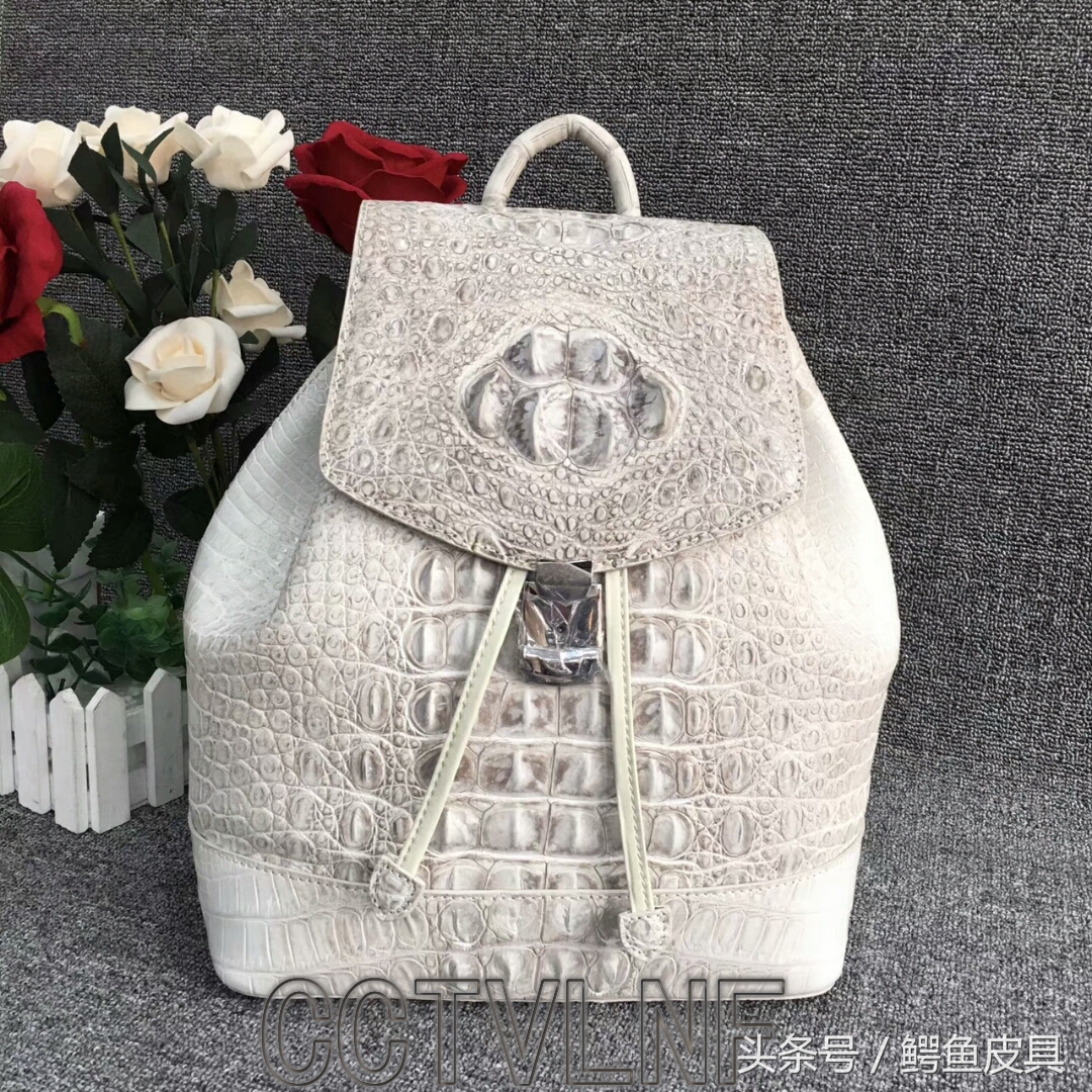 高级爱马仕鳄鱼皮包,爱马仕黑色鳄鱼皮钻扣