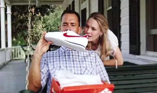 这片宇宙中最年轻的星云，帮OPPO打开了年轻人的精神领地