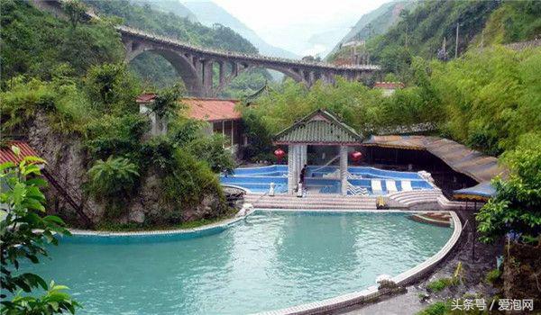 四川的天然温泉有哪些,四川泡温泉地方推荐天然温泉