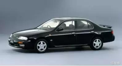 历代蓝鸟车型,老款蓝鸟和新款蓝鸟对比