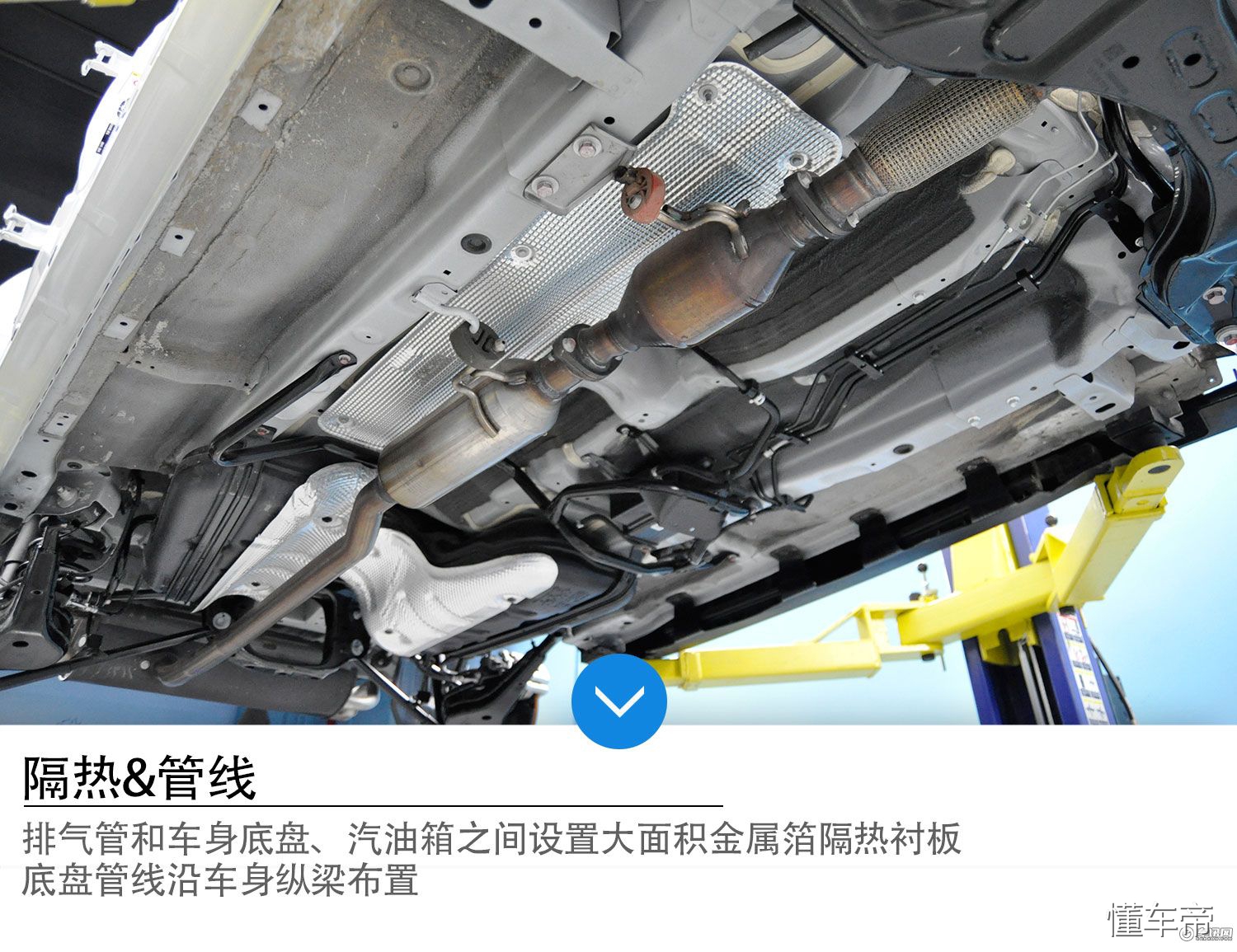 哈弗h2门板拆解视频,哈弗h2前雾灯罩拆解