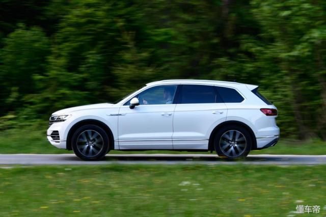 途锐国外车评,途锐2021款外媒