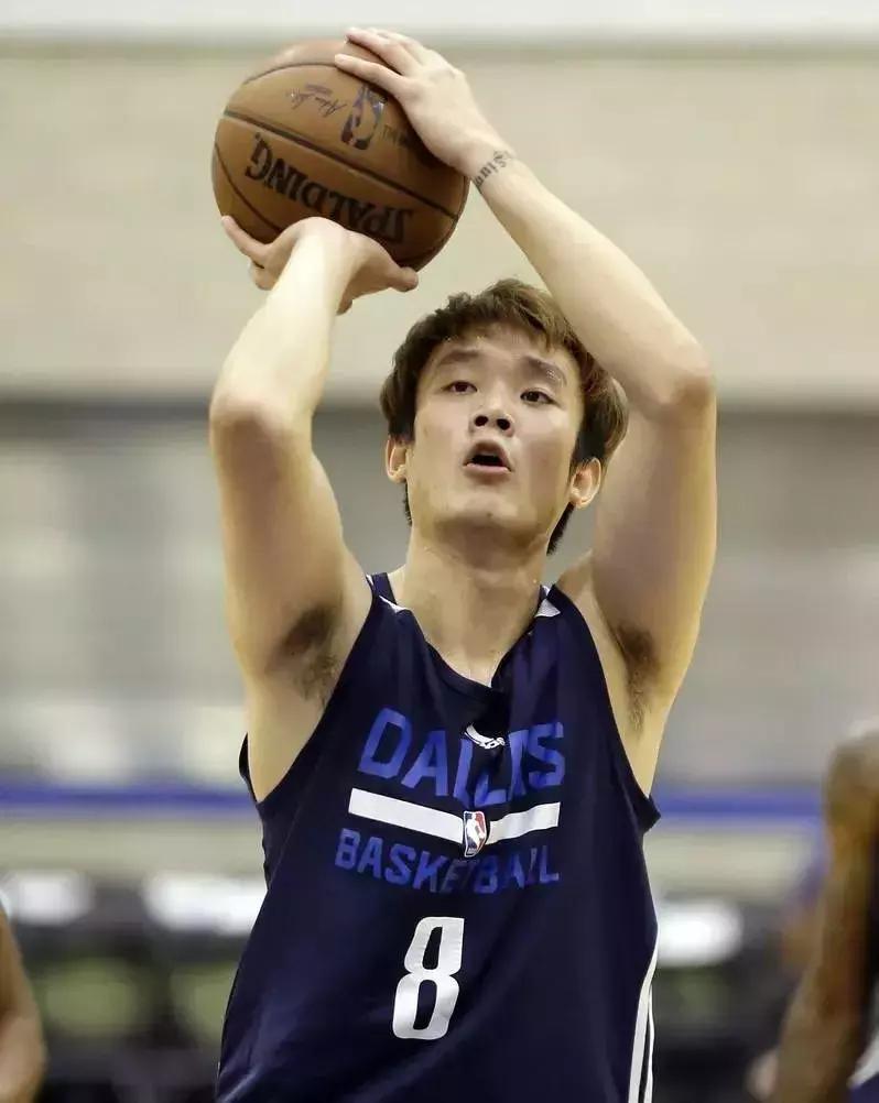 丁彦雨航分手事件,丁彦雨航怒砍30分