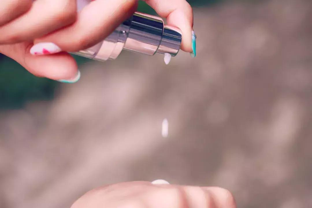 夏日来之前要一白到底!这12款火遍日本代购圈的精华赶紧囤起来!