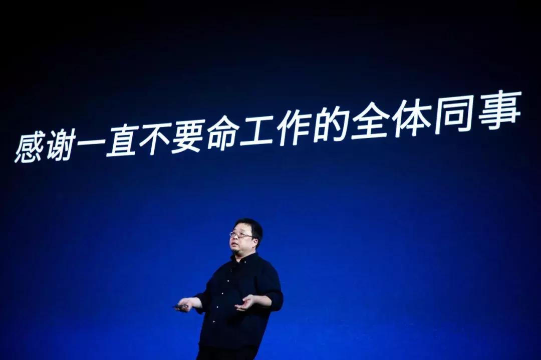 锤子科技2017新品发布会媒体采访,锤子科技鸟巢发布会完整视频