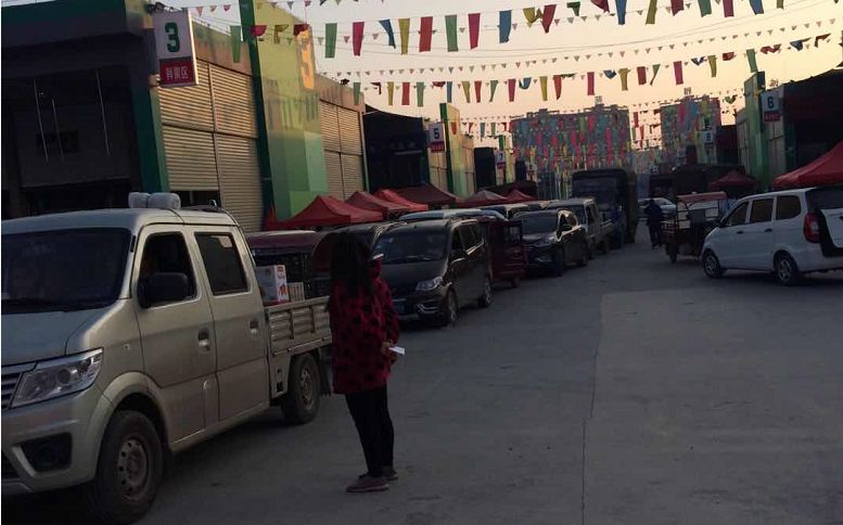 新雪域果蔬城水果旺销，刷新记录，遵义“菜篮子”即将重磅面市！