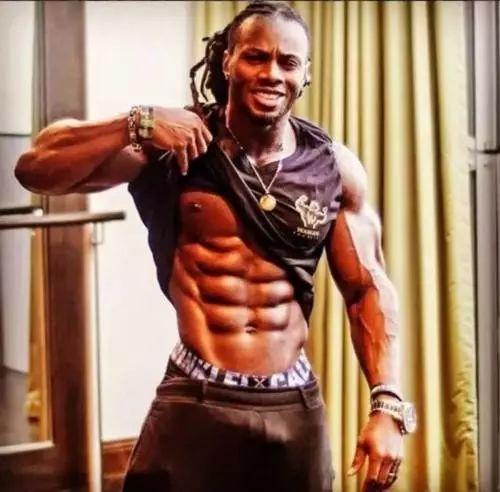 哥的胸肌你还靠不靠？“大屌哥”尤利西斯的你也不靠么？