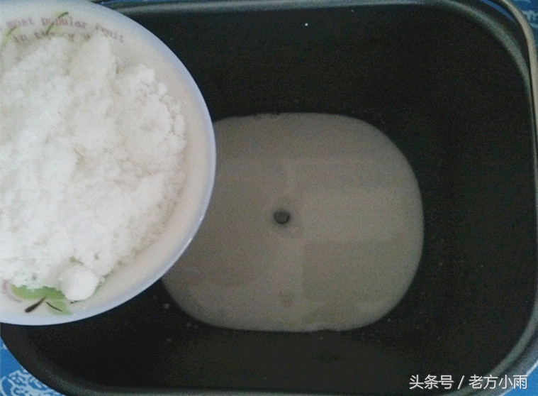 你还在买,含添加剂的果粒酸奶吗?自己在家做,口味多新鲜更放心