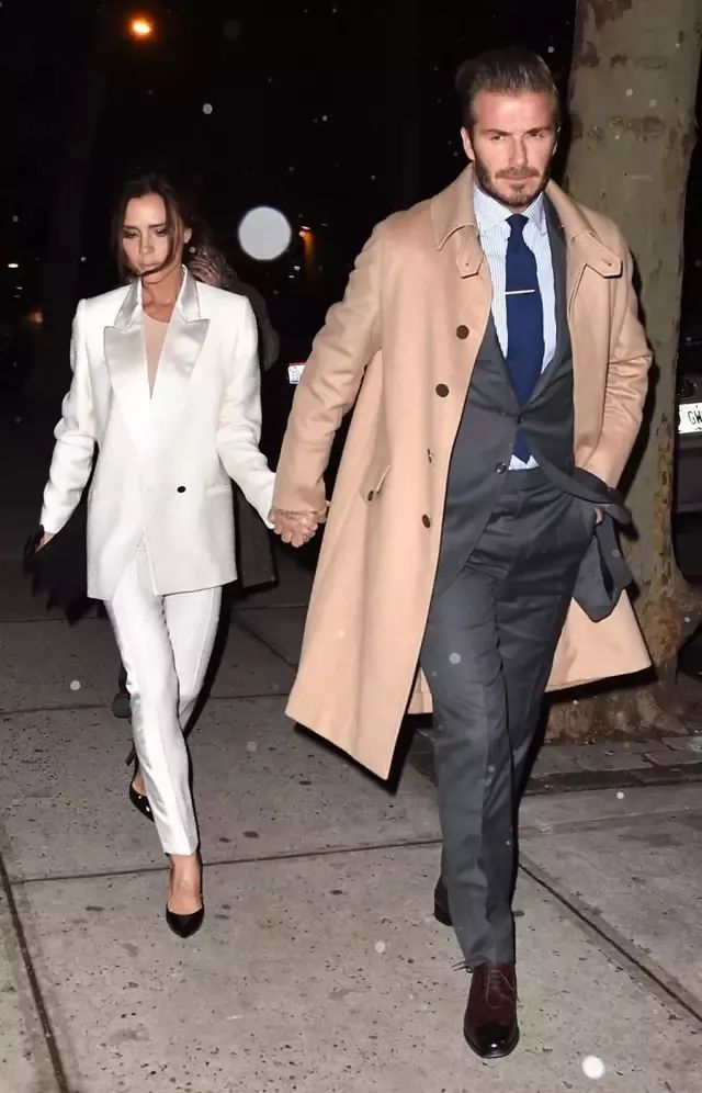 白裤子怎么穿不显胖,怎么穿都显瘦的裤子