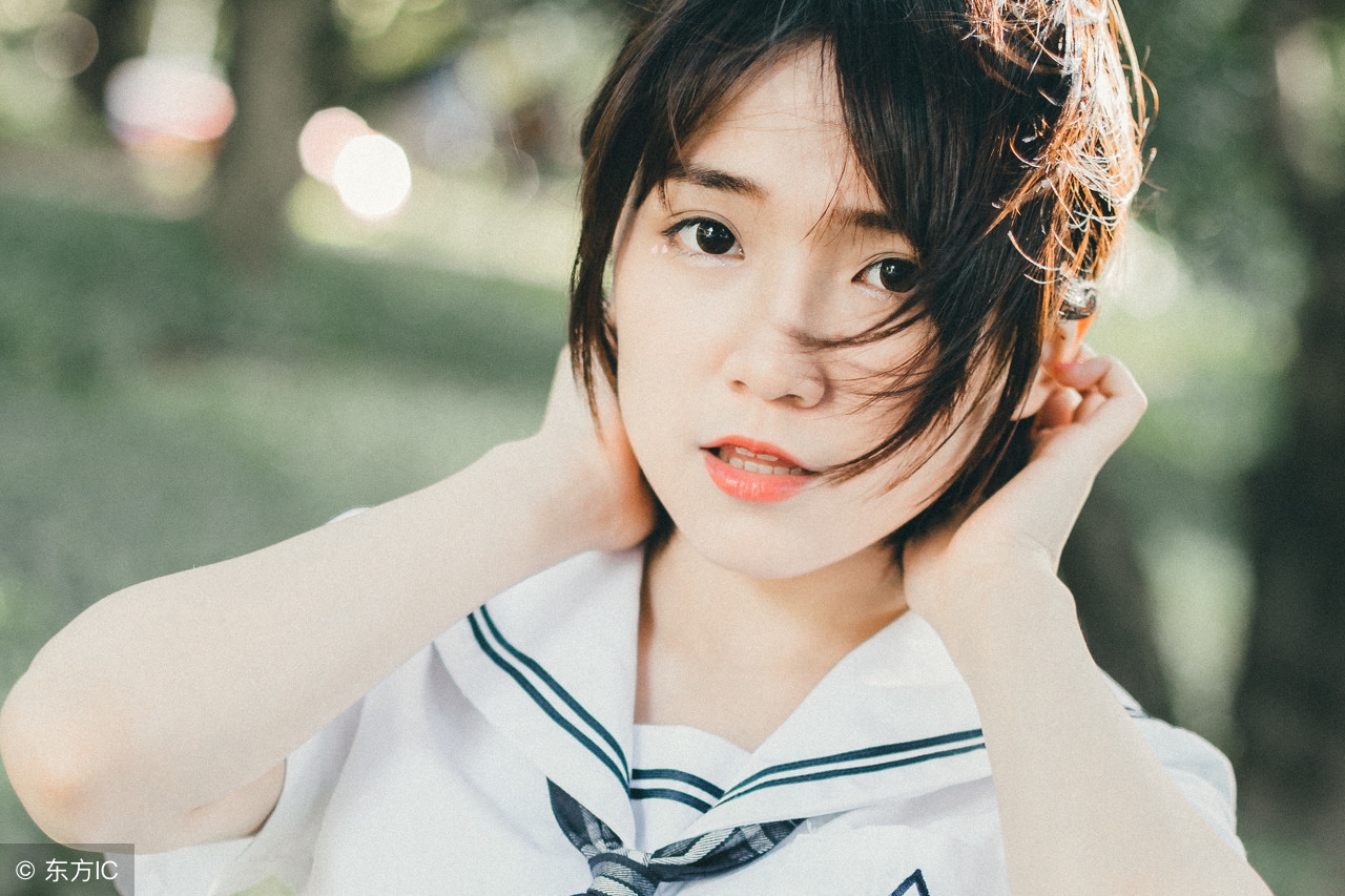 高中女孩孤独的故事,高中女孩子半夜回家失踪