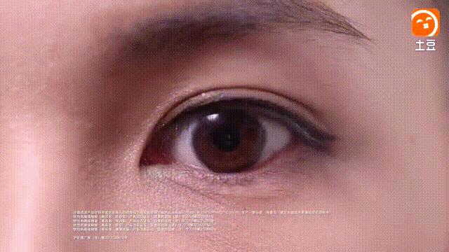 美瞳新手入门佩戴,美瞳新手推荐及注意事项